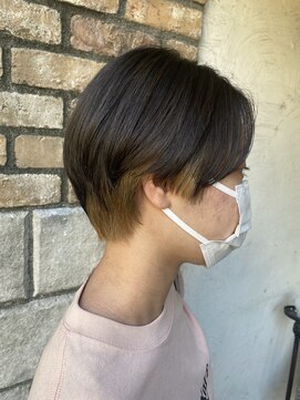 ロイジー(roijir) 【roijir 表参道】ハンサムショート×インナーカラー