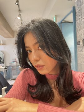 ロンド ストラーダ 心斎橋(Lond strada) 【西村 紗耶】大人可愛いこなれミディ