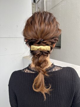 シュリット(schritt) 編みおろし ローポニー へアセット SERA