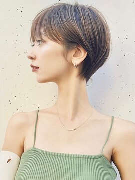 アイドットプラス 表参道(i.+omotesando) 30代ヘア丸みショートボブ顔まわり小顔つや髪簡単スタイリング