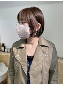 丸く収まるボブ×インナーホワイトベージュ