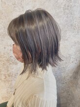 サイドバング（顔周りの髪）カット｜小顔の重要ポイント2