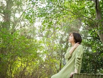 ゴート 茅ヶ崎(GOAT)の写真/白髪ぼかし/ハイライト～白髪染めまで、幅広い技術で理想の髪色に。茅ヶ崎駅徒歩2分【GOAT_茅ヶ崎】