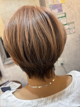 シンミシエル 京都北野白梅町(shinmiciel) ナチュラルショート前髪ありイメチェン30代40代50代60代ショート