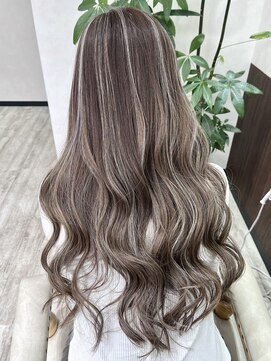ベルヘアーデザイン 堺東(Belle hair Design) ハイライトレイヤーカットイルミナカラーオリーブグレージュ堺東