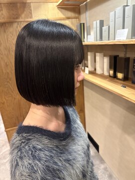 トゥーリ 大野城下大利店(tuuli) 切りっぱなしボブ☆浦田