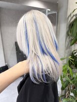 スティーン(STEEN)&nbsp;ホワイト×エクステブルー