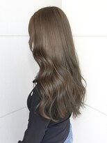 ヘアーアイストゥーレ(HAIR ICI TRE)&nbsp;透明感オリーブ艶カラー小顔レイヤーカット夏カラー担当渡辺聖