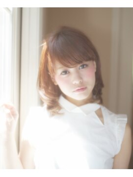 ダブリューミー(W me) ☆ふんわりヘルシーボブ☆