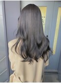 ダークグレージュ