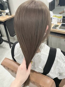 カルテット(Quartetto) 韓国/トリートメント/ハイライト/学割U24/白髪染め[八王子駅]