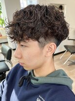 ウェイビーエフティフィフス 横浜西口(WAVEY ft.fifth) 波巻きスパイラルツイストスパイラルパーママッシュメンズヘア