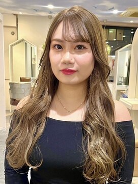 ギグス 栄店(gigs) あざとさカット＋ギャルカラー