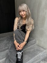 ファイブバイジエクト 堀江(FIVE by The Ect)&nbsp;レイヤーカット　ホワイトベージュ　ブリーチカラー14