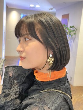 ピークアブー ワン(PEEK-A-BOO ONE) おさまるボブ『内巻きボブ』