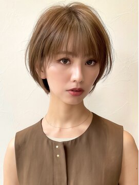 ヨリ トウキョウ(yori Tokyo) 前髪あり小顔つや髪顔まわり簡単スタイリングショートボブヘア