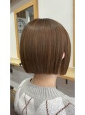 ミニボブ×クリームベージュ