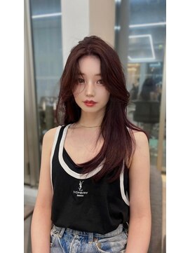 エル 北千住(elu) レイヤーカット_ラベンダーカラーミストバングエアリー