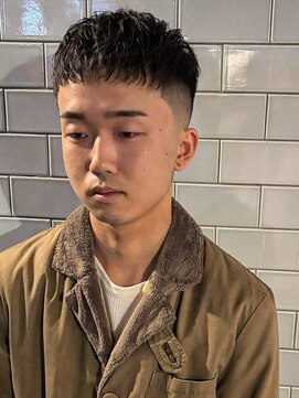 サンディーズバーバーショップ(Sandees) カジュアルクロップフェードカット