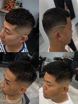 イントロバイフィーネ 渋谷(INTRO . by Fi-Ne)&nbsp;ショート/クロップ/スキンフェード/バーバー/渋谷