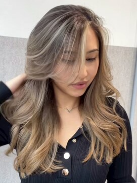 メリー オオサカ(Merly Osaka) バレイヤージュ