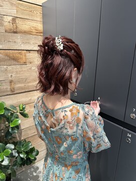 ベイショア(Bay Shore NY) 【ボブアレンジ/ハーフアップ/参列ヘア】