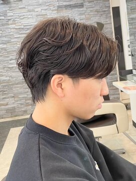 ガーデン 西川田店(garden) 宇都宮メンズカットメンズパーマフェザーパーマセンターパート