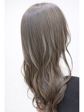 グランミリ(Grand mm) ミルクティーベージュ☆透明感カラー