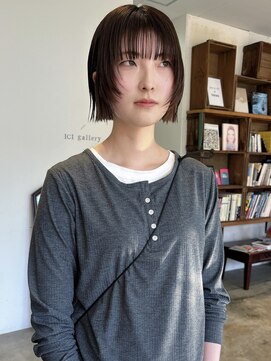 ヘアーアイストゥーレ(HAIR ICI TRE) ボブブリーチなし春カラーレイヤーボブモカブラウン縮毛矯正