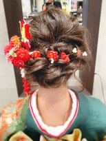 リトルカモジマ バイ ヴィーヴル(little kamojima by BIVRE)&nbsp;ロープ編み × シニヨン by shiho