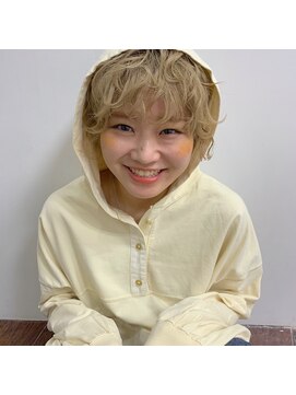 ルプラ カルム(le-pla Calme) パーマ風くるくるショート♪