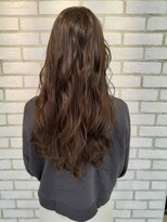 アッシュ 十日市場店(Ash)&nbsp;カーキグレージュカラー