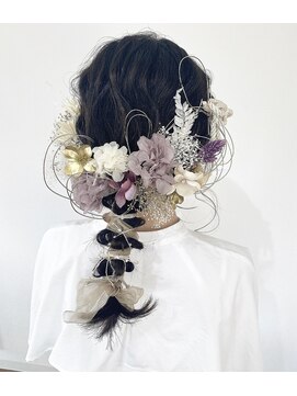 ジョンジョン(JOHN JOHN) 卒業式ねじねじアレンジ