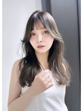 ニューヨークニューヨーク 梅田茶屋町店(NYNY) 顔周りカット　くびレイヤー　オリーブアッシュ