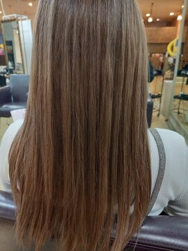 シャンプーボーイ ベージュ