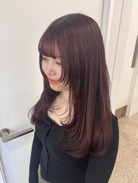 カリネバイフィエル(CALINER by Fier) 西梅田駅 / ロングレイヤー×ボルドーカラー