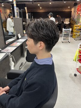 カーニー 錦糸町(kearny) フェザーパーマ　メンズショート