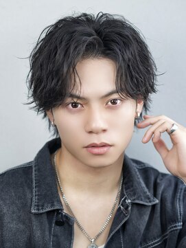 アイトーキョー 福岡(AI TOKYO) 波巻きツイストスパイラルセンターパート/フェザーパーマ