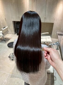 ジェコ ヴェール 祐天寺(gecko.vert) 髪質改善/ストレートロング/地毛風グレージュ