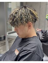 ハイプ(HYPE) フェザーパーマ/センターパート/シャドウパーマ/眉毛