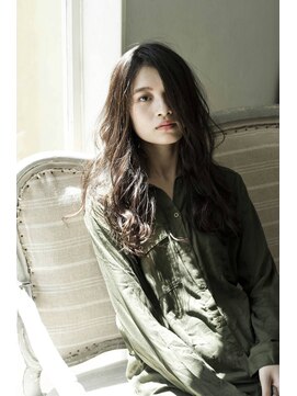 パラオ(Palau) ロング　イルミナカラー×デジタルパーマ[御徒町/上野]