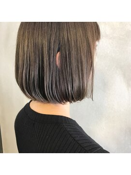 ミント(mint) 乾かすだけできまる、ミニマムボブ。