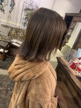 アドール(ADOR) ミルクティーベージュ【渡仲　柊人】