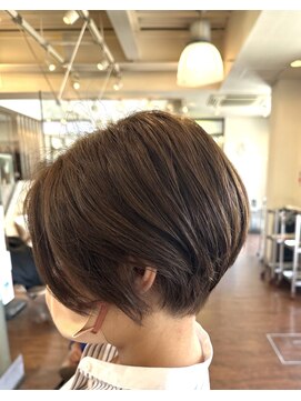 わかはやし美容室 本店 くびれショート