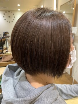 美容室 アイディー i-dee ピンクベージュカラー