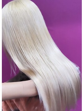 ドール(Doll) Super blonde