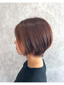 ココスタイル(Koko style) 横顔が美しく見えるショートボブ