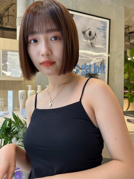 アミー 駒澤(Ammy komazawa) #切りっぱなしボブ #前下りボブ #顔周りレイヤー #小顔カット