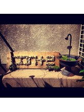 ヘアーサロン＆アクセサリー　conte 【コンテ】