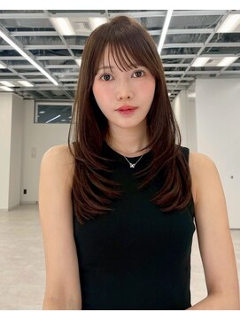 ユーフォリア 新宿通り(Euphoria) ザクザクレイヤー/ハッシュカット/韓国レイヤー